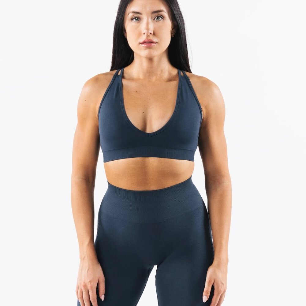 Alphalete Amplify Deep V Bra NWOT TRUSTED BLUE